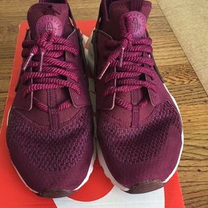 COPY - Kids nike shoes- good used condition